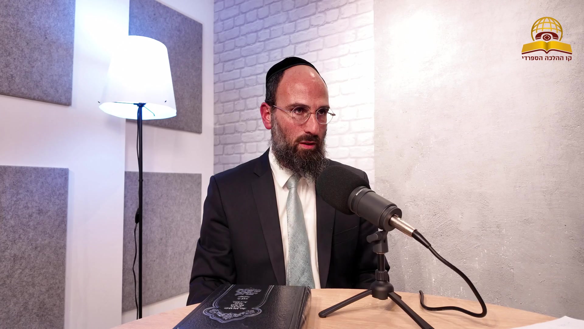 מכרתי את הדירה האם מותר לי לפרק את המנורות? הרב יצחק הדר